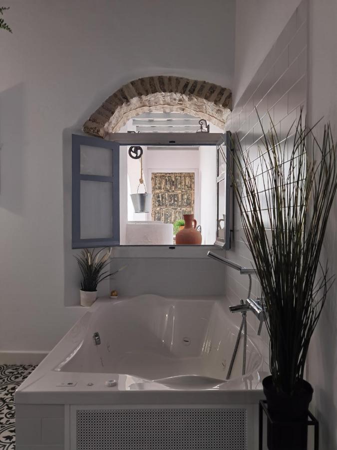 Casa Del Sacramento - Casita Con Encanto 메디나시도니아 외부 사진